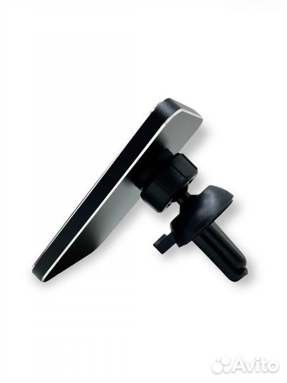 Держатель для телефона в машину