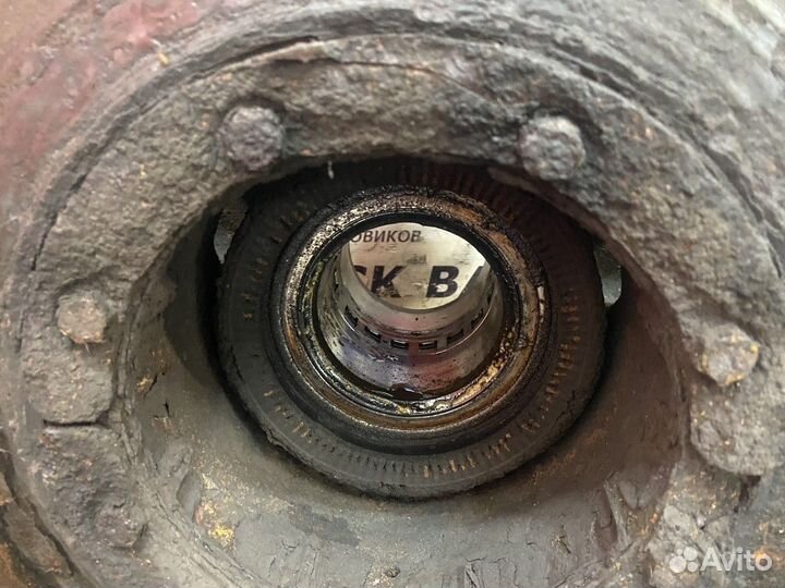 7421881400 Ступица задняя