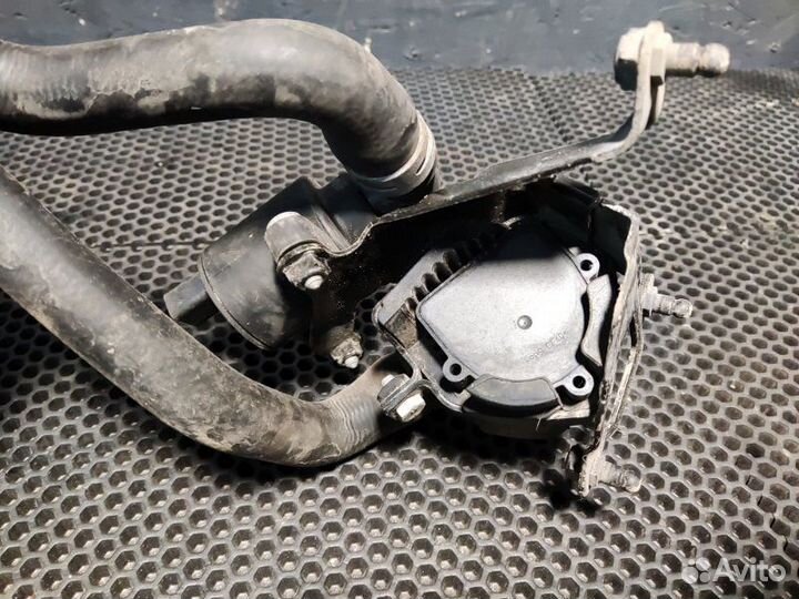 Дополнительный насос системы охлаждения Audi A6 C7