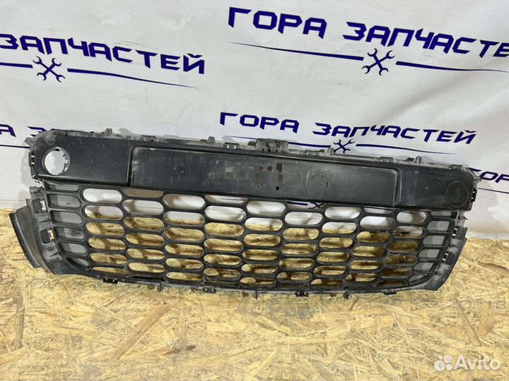 Решетка в бампер Mazda CX-7