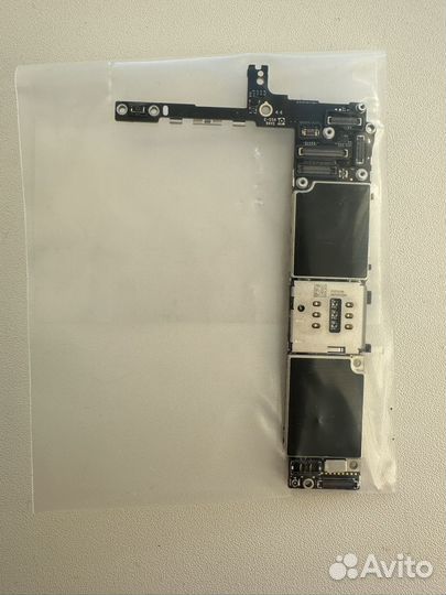 Материнская плата iPhone 6S Plus
