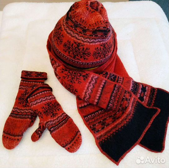 Шапка + шарф + варежки