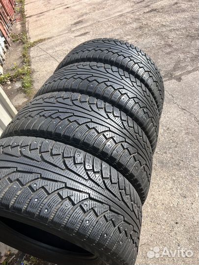Nokian Tyres Hakkapeliitta 5 285/60 R18 116T