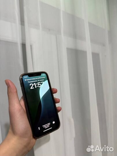 iPhone 11 Pro, 64 ГБ