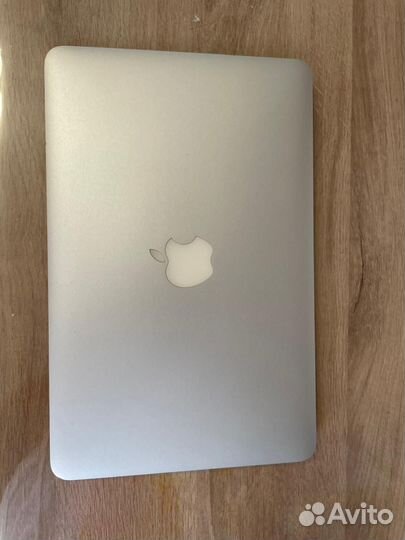 Apple macbook air 11 mid 2011