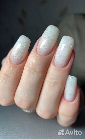 Маникюр с покрытием гель-лаком