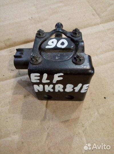 Электроклапан Isuzu Elf NKR81E 4HL1 2006