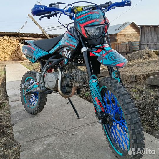 Продам питбайк RegulMoto seven medalist150E