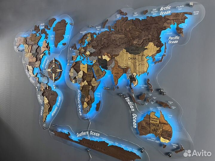 Карта мира на оргстекле