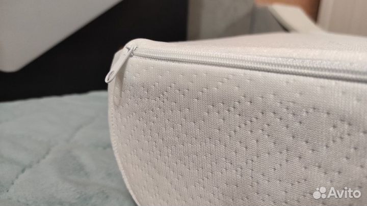 Ортопедическая подушка с эффектом памяти