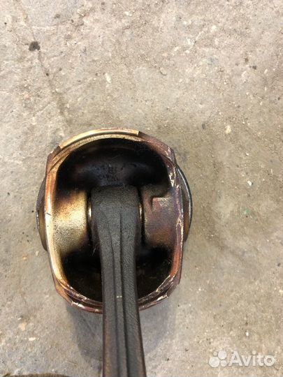 Поршень с шатуном Audi Allroud Quattro A6 2.7BES