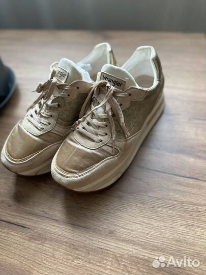 Кроссовки wrangler