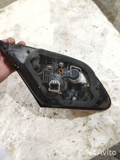 Фонарь правый внутренний VW Passat CC (2012-2017)