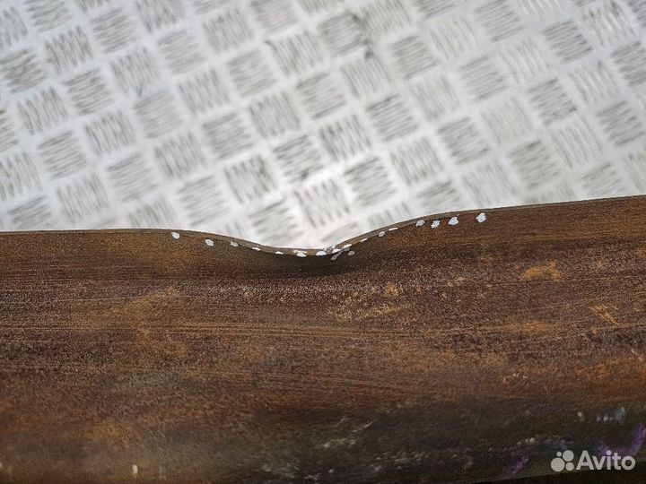 Усилитель бампера Volkswagen Touran