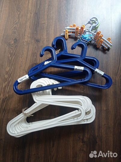 Тремпель/вешалки для одежды