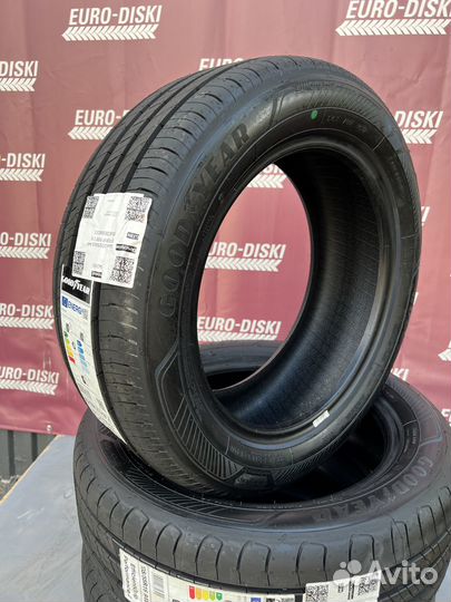 Goodyear EfficientGrip Performance 2 225/55 R17 101W