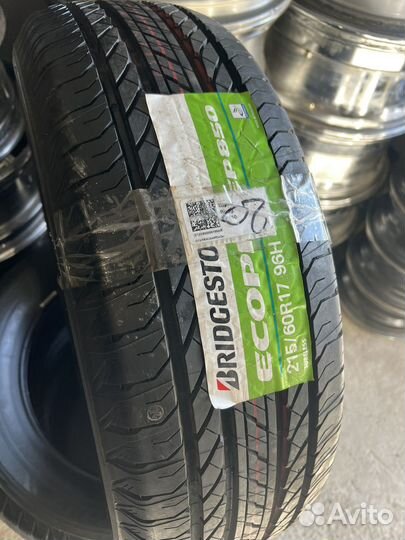 Bridgestone Ecopia EP850 215/60 R17