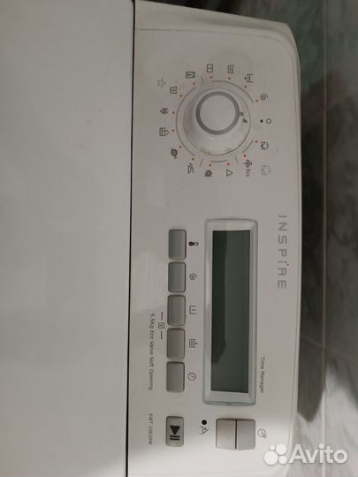 Стиральная машина с вертикальной загрузкой