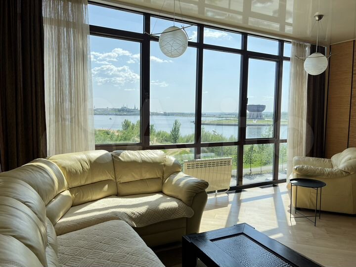 3-к. квартира, 124,8 м², 4/18 эт.