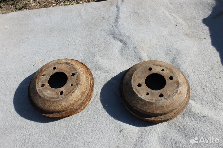 Hyundai Accent барабан задний левый.правый