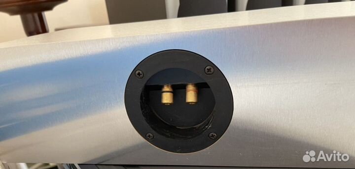 Продам центр Revox Elegance Германия