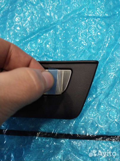 Накладка проема двери Camry 50 задняя правая NEW