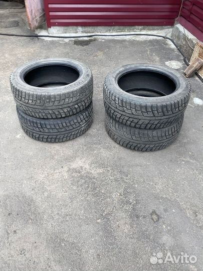 Kumho I'Zen KW22 235/50 R18 27H