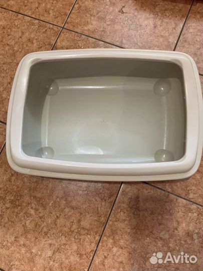 Лоток для кошек с высоким бортиком