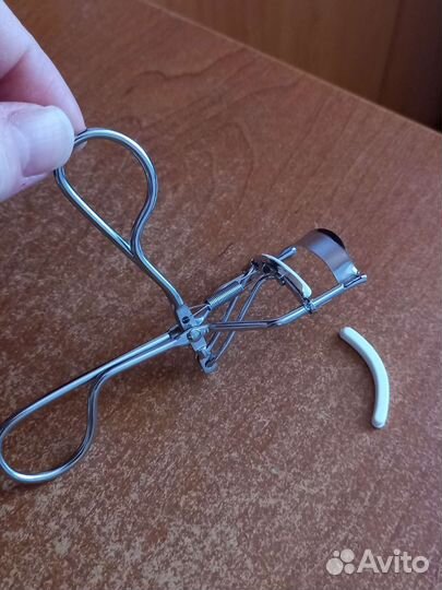 Керлер для завивки ресниц