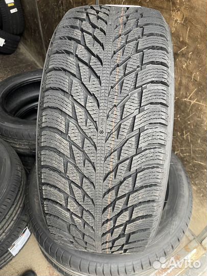 Ikon Tyres Autograph Snow 3 SUV 215/65 R16 102R