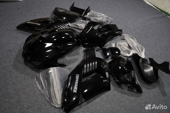 Комплект пластика на Kawasaki ZX-14R 2006-2011