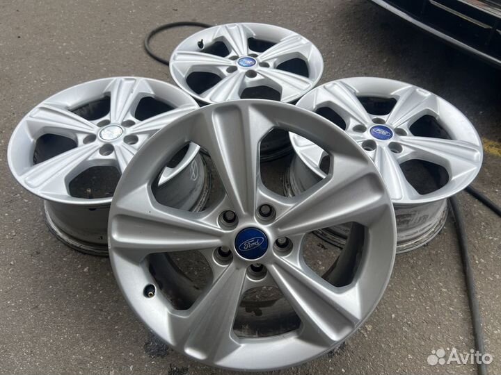 Оригинальные диски Ford R17 5x108