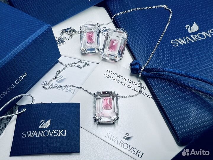Комплект украшений Swarovski