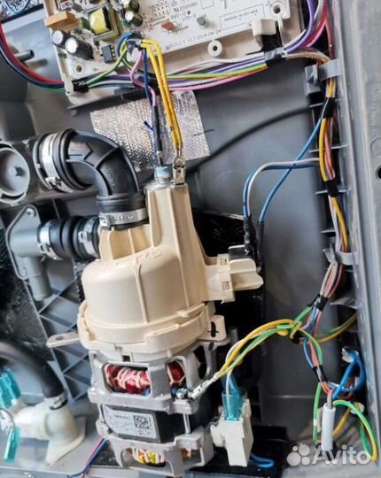 Ремонт Стиральных машин/Посудомоечных