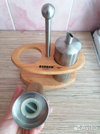 Солонка и перечница Bekker