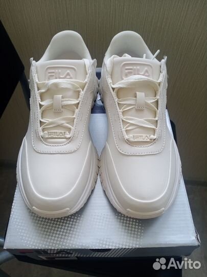 Кроссовки женские Fila р. 38,5 см 24,7
