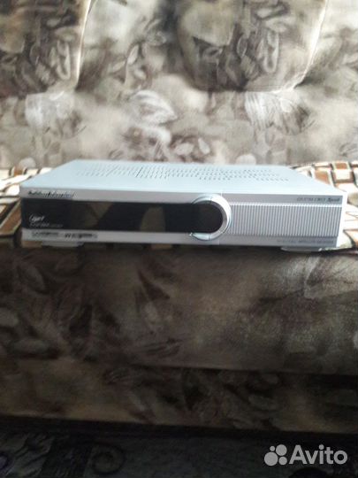 Спутниковый ресивер Golden Interstar GI-S780 crci