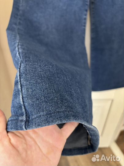 Женские широкие джинсы