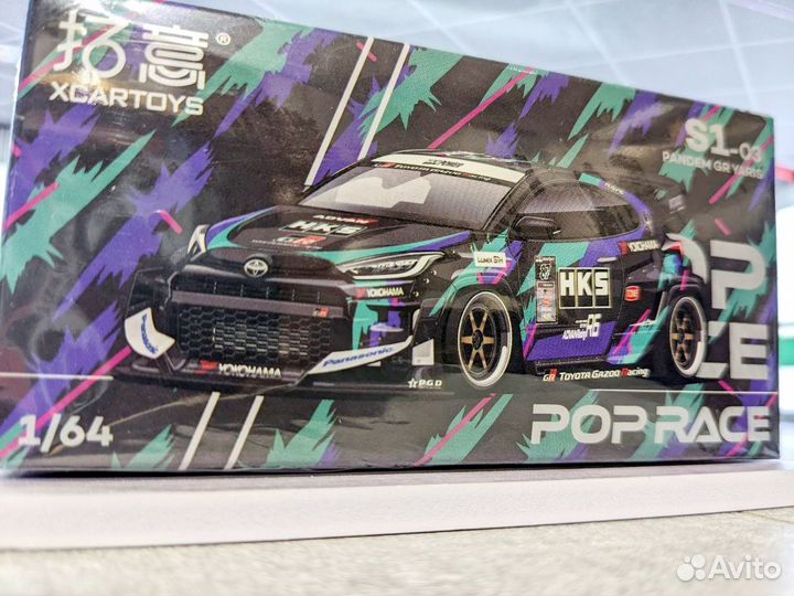 Pop race Toyota 1:64