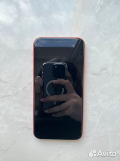 iPhone Xr, 64 ГБ