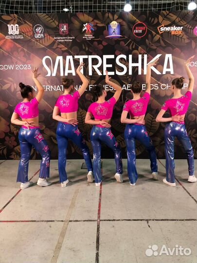 Костюм для фитнес аэробики