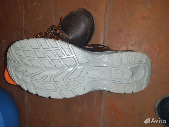 Ботинки рабочие мужские 42 размер