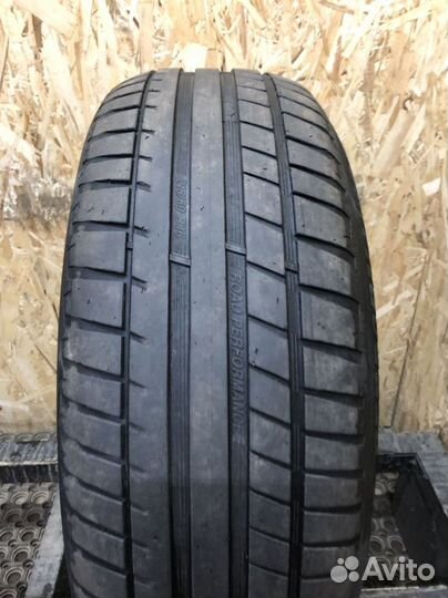 Kormoran Road Performance 215/60 R16 99V