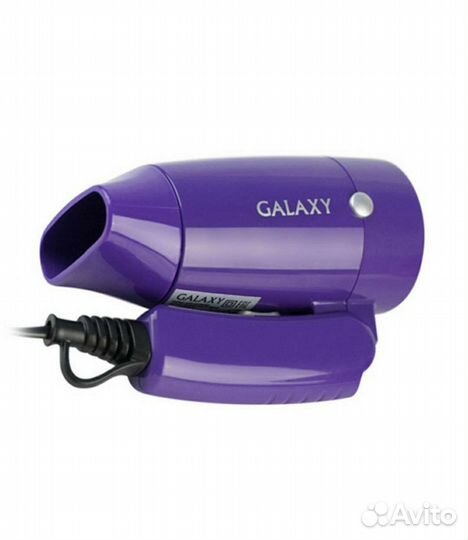 Дорожный фен и выпрямитель в сумочке