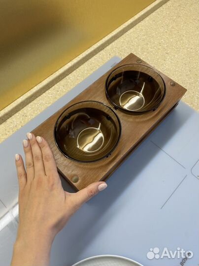 Миска для животных на подставке