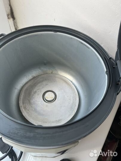 Мультиварка на запчасти Redmond RMC M252