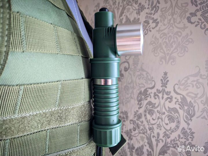 Тактический фонарь водонепроницаемый