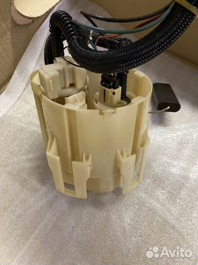 Топливный бензонасос в сборе opel astra h