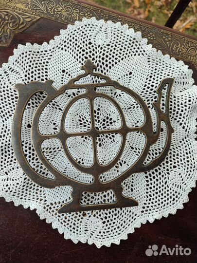 Подставка под горячее латунь Италия