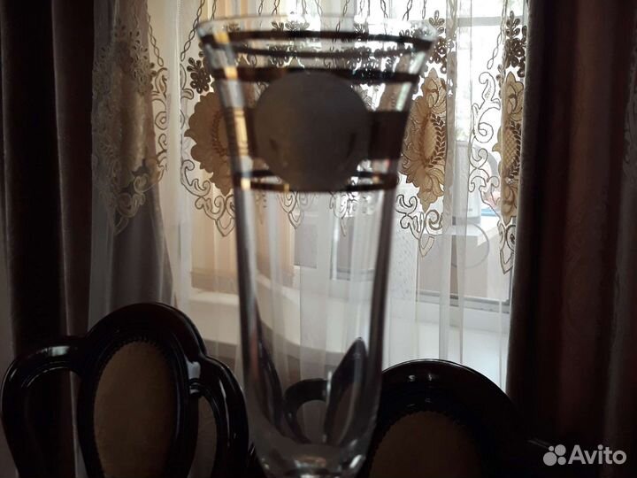 Рюмки на ножке